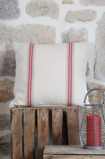 Pernă decorativă Montauban 50X50 cm, culoare alb/roșu, 100% bumbac - imagine 3