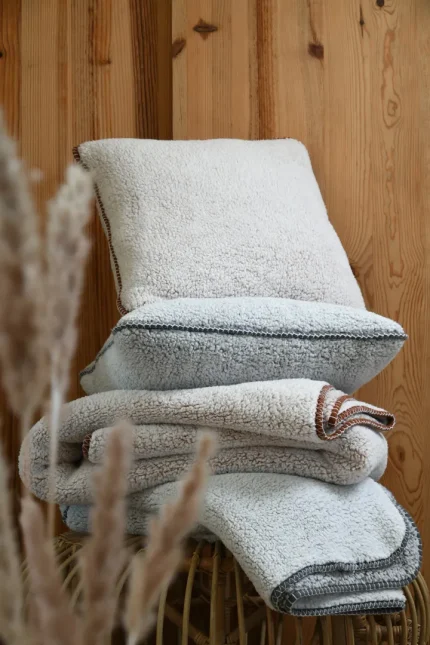 Pernă decorativă Winston 50X50 cm, culoare natural, 100% poliester - imagine 3