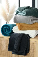 Pătură Michigan 130X160 cm, culoare Cappuccino, 100% poliester