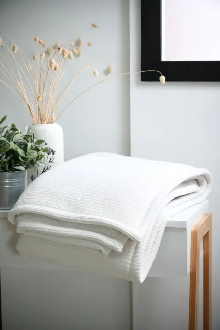 Pătură Clayton 130X160 cm, culoare crem, 100% poliester - imagine 4